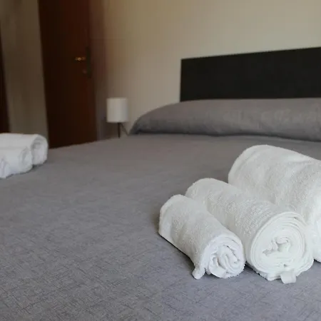 Apartment La Dimora Di Damone & Finzia Syrakus